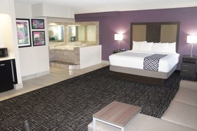 La Quinta Inn by Wyndham Davenport & Conference Center