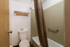 Motel 6 Davenport, IA