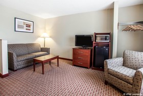 Quality Inn & Suites Davenport Near I-80