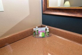 Cobblestone Inn & Suites - Denison | Majestic Hills