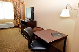 Cobblestone Inn & Suites - Denison | Majestic Hills