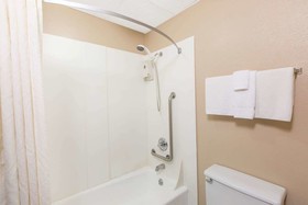 Travelodge by Wyndham Denison