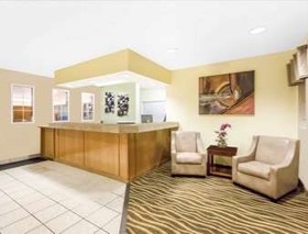 Des Moines-Days Inn Merle Hay