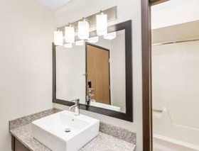 Des Moines-Days Inn Merle Hay