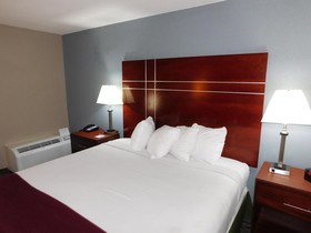 Days Inn by Wyndham West Des Moines / Clive