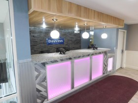 Days Inn by Wyndham West Des Moines / Clive