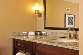 Embassy Suites Hotel Des Moines Downtown