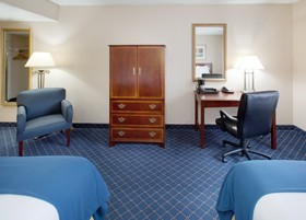 Holiday Inn Express Des Moines - At Drake University
