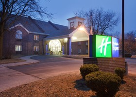 Holiday Inn Express Des Moines - At Drake University