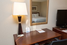 Holiday Inn Express Des Moines - At Drake University