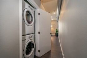 Kasa Des Moines Downtown Apartments