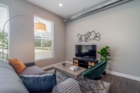 Kasa Des Moines Downtown Apartments