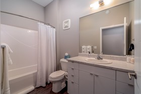 Kasa Des Moines Downtown Apartments