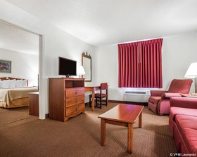 Quality Inn & Suites