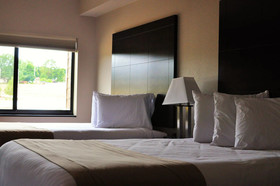 Qube Hotel Polk City