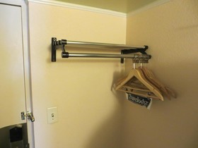 Super 8 by Wyndham Des Moines