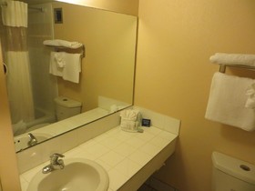 Super 8 by Wyndham Des Moines