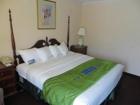 Super 8 by Wyndham Des Moines