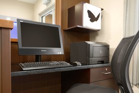 Dubuque Inn & Suites