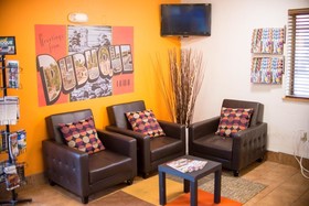 Super 8 by Wyndham Dubuque