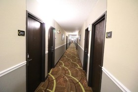 Super 8 by Wyndham Dubuque