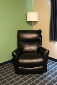 Brookstone Lodge and Suites