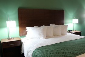 Brookstone Lodge and Suites