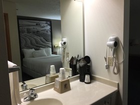 Super 8 by Wyndham Emmetsburg