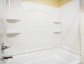 Days Inn by Wyndham Evansdale Waterloo