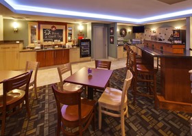 AmericInn by Wyndham Fairfield