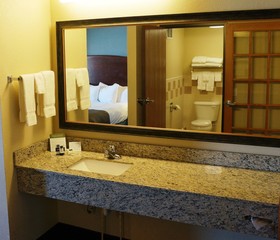 AmericInn by Wyndham Fort Dodge