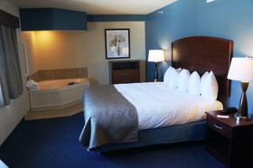 AmericInn by Wyndham Fort Dodge