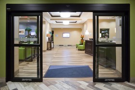 Holiday Inn Express & Suites Fort Dodge