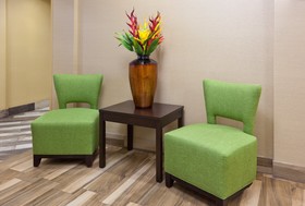 Holiday Inn Express & Suites Fort Dodge