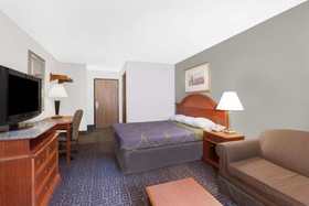 Super 8 by Wyndham Fort Madison