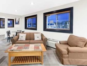 Super 8 by Wyndham Fort Madison