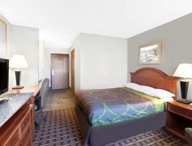 Super 8 by Wyndham Fort Madison