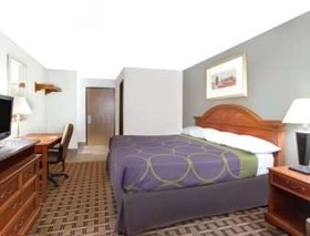 Super 8 by Wyndham Fort Madison