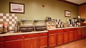 AmericInn by Wyndham Grinnell