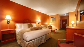 AmericInn by Wyndham Grinnell