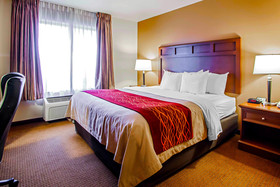 Comfort Inn & Suites