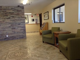 Super 8 by Wyndham Grinnell IA