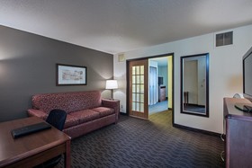 AmericInn by Wyndham Grundy Center