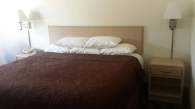 Super 8 by Wyndham Humboldt