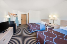 Super 8 by Wyndham Humboldt