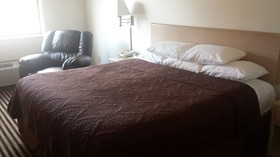 Super 8 by Wyndham Humboldt