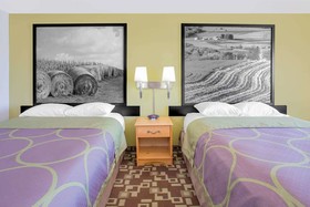 Super 8 by Wyndham Independence