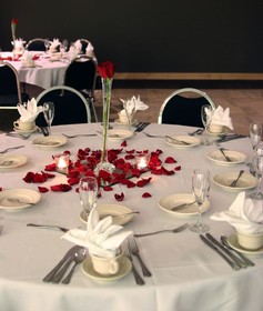 hotelVetro - Tapestry Collection by Hilton