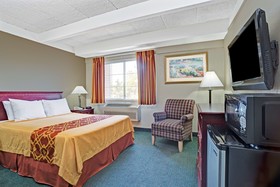 Travelodge by Wyndham Iowa City