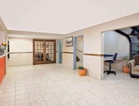 Super 8 by Wyndham Iowa Falls